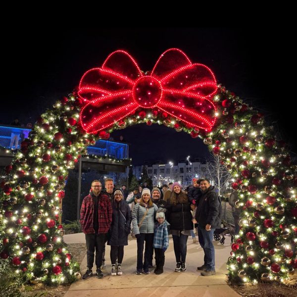3D Walk Thru Wreath Arch Photo Op