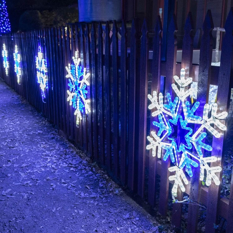 36" Vale Snowflake - Pure White and Blue - Image 2