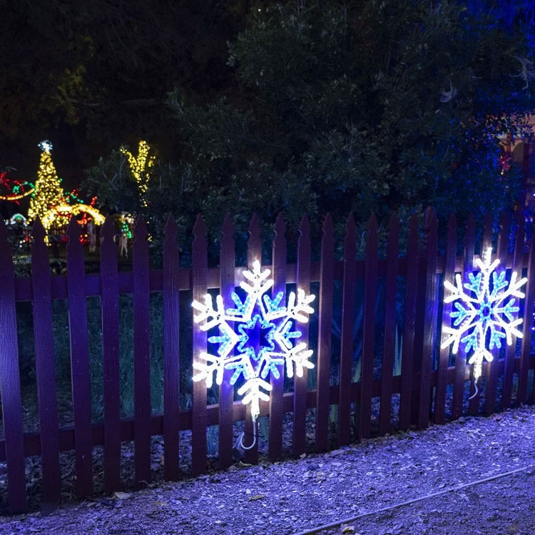 36" Vale Snowflake - Pure White and Blue - Image 3