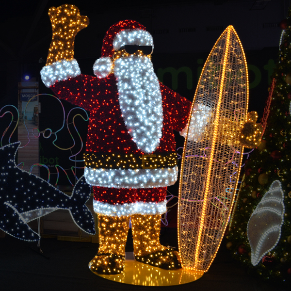 Surfs Up Santa